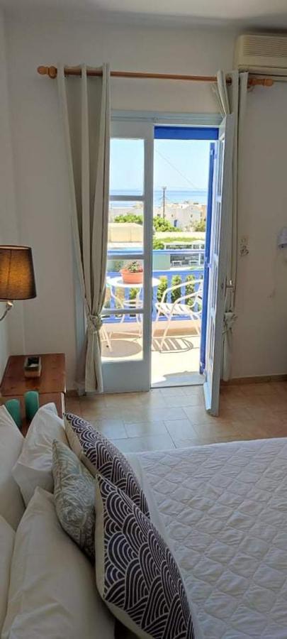 Villa Dioni Kamári Eksteriør billede