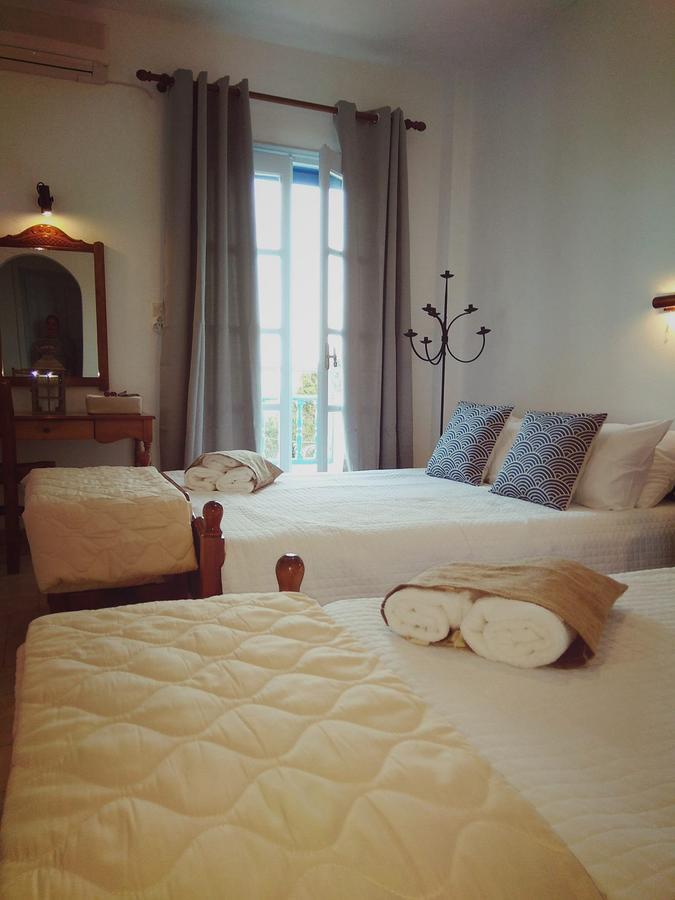 Villa Dioni Kamári Eksteriør billede