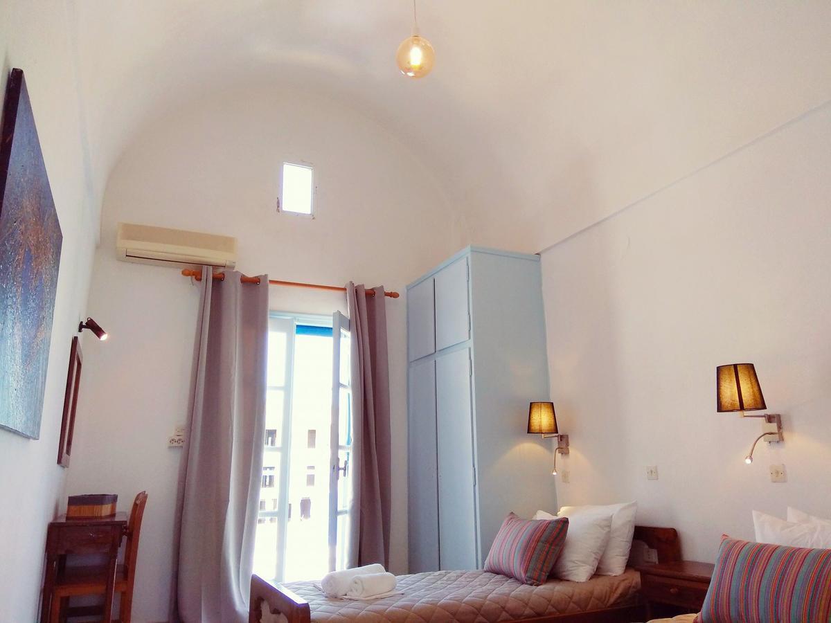 Villa Dioni Kamári Eksteriør billede